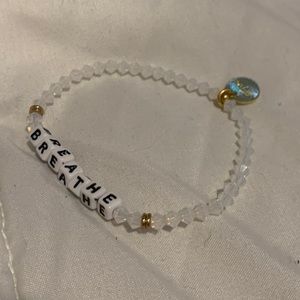 breathe bracelet